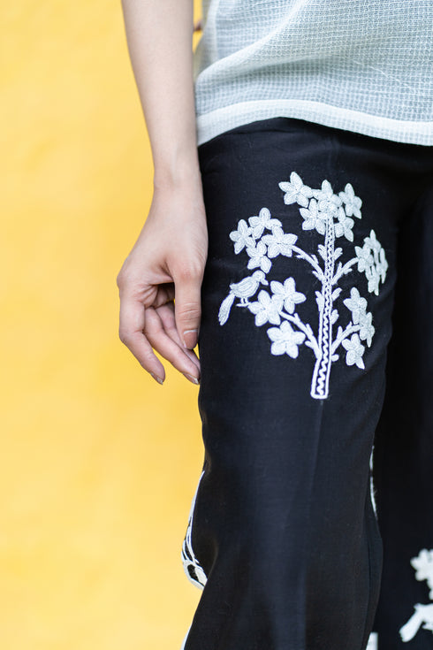Bayan Hand-Embroidered Black Pant