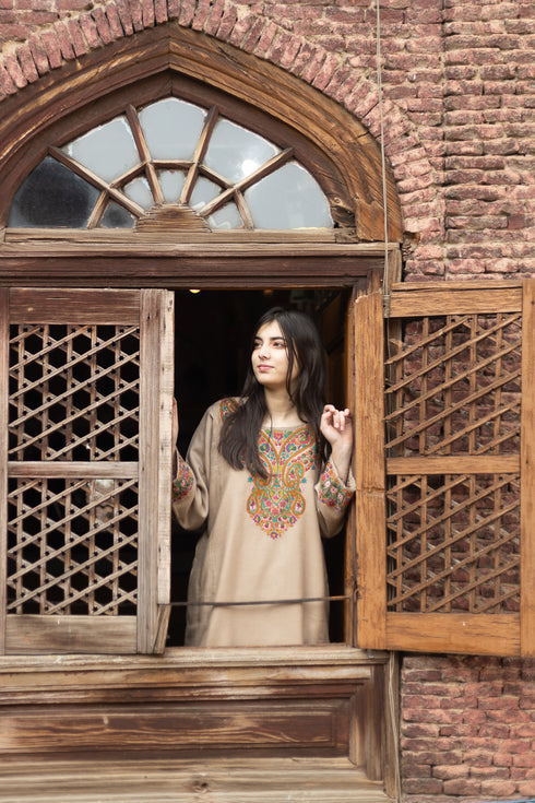 Ba-dastoor Pashmina Cloak (Pheran)