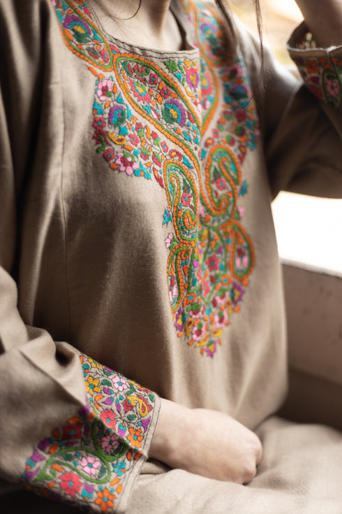 Ba-dastoor Pashmina Cloak (Pheran)